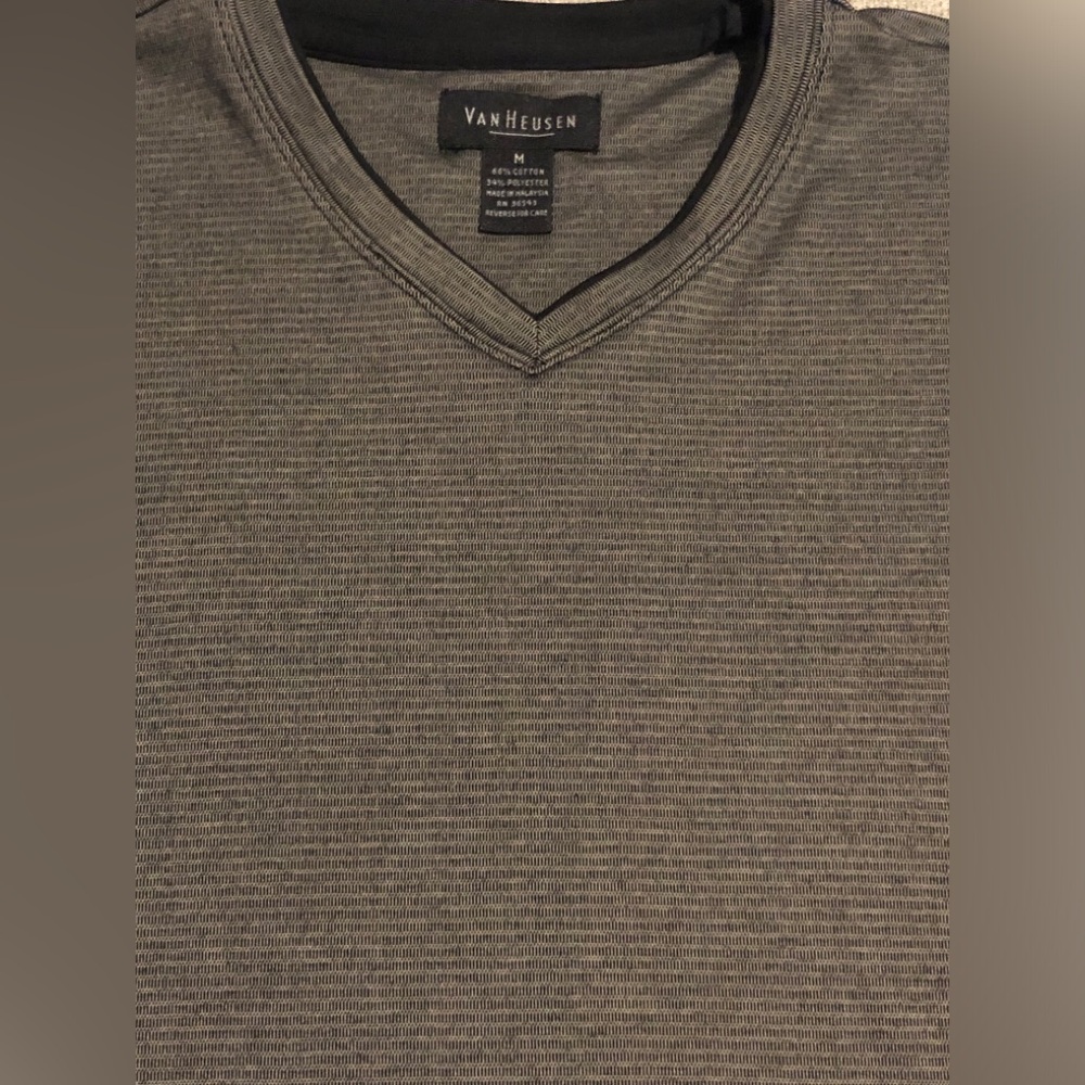 Van Heusen LS Black & Khaki Pullover M